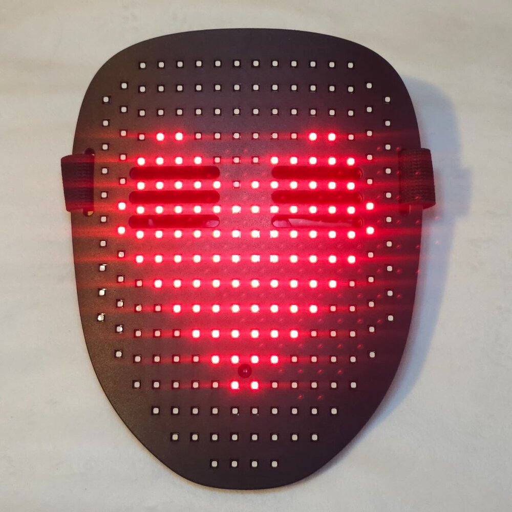 LED light-up face mask - Picture 5 of 11
